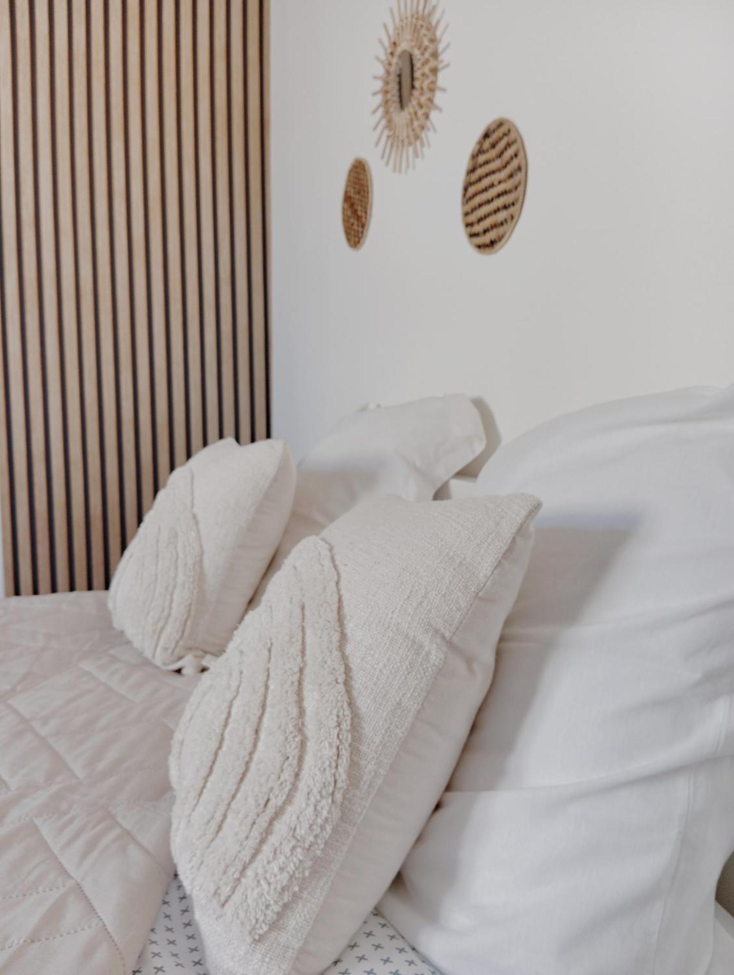 Rooms Home Csm Suites Privees Entre Paris Et Reims Charly-sur-Marne Buitenkant foto