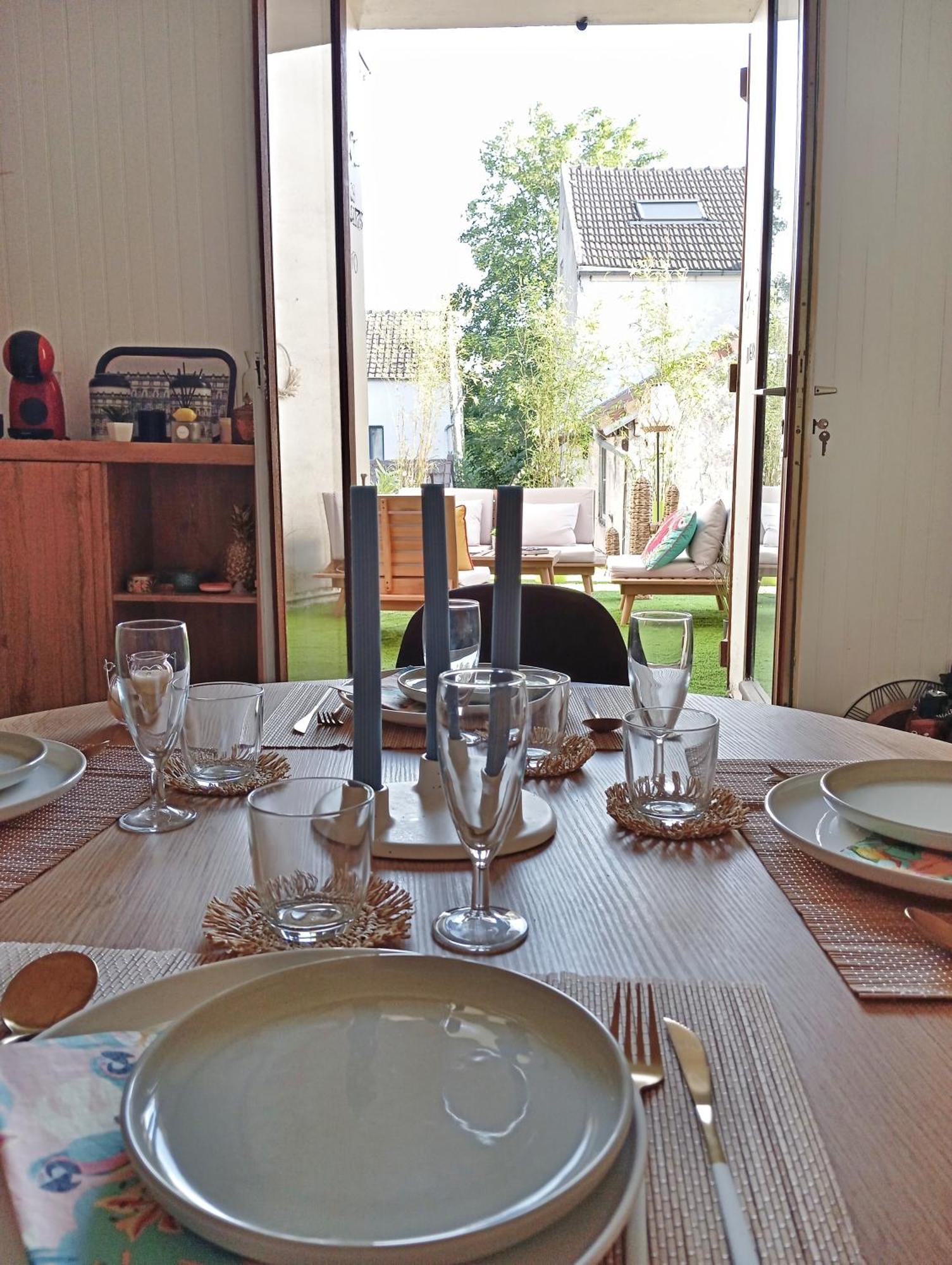 Rooms Home Csm Suites Privees Entre Paris Et Reims Charly-sur-Marne Buitenkant foto